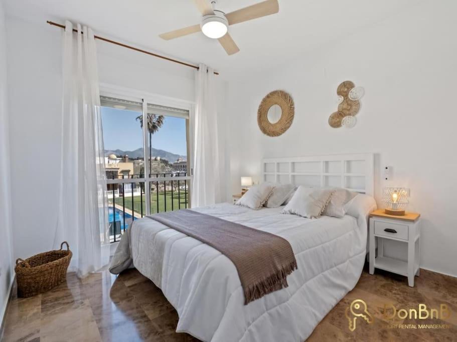 Apartamento Cerca De La Playa En Las Lagunas De Mijas Fuengirola Bagian luar foto