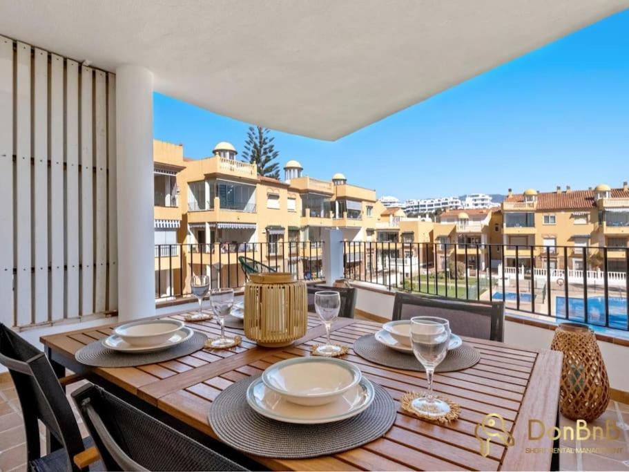 Apartamento Cerca De La Playa En Las Lagunas De Mijas Fuengirola Bagian luar foto